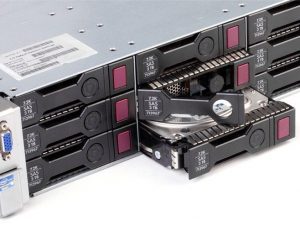 بررسی سلامت هارد سرور